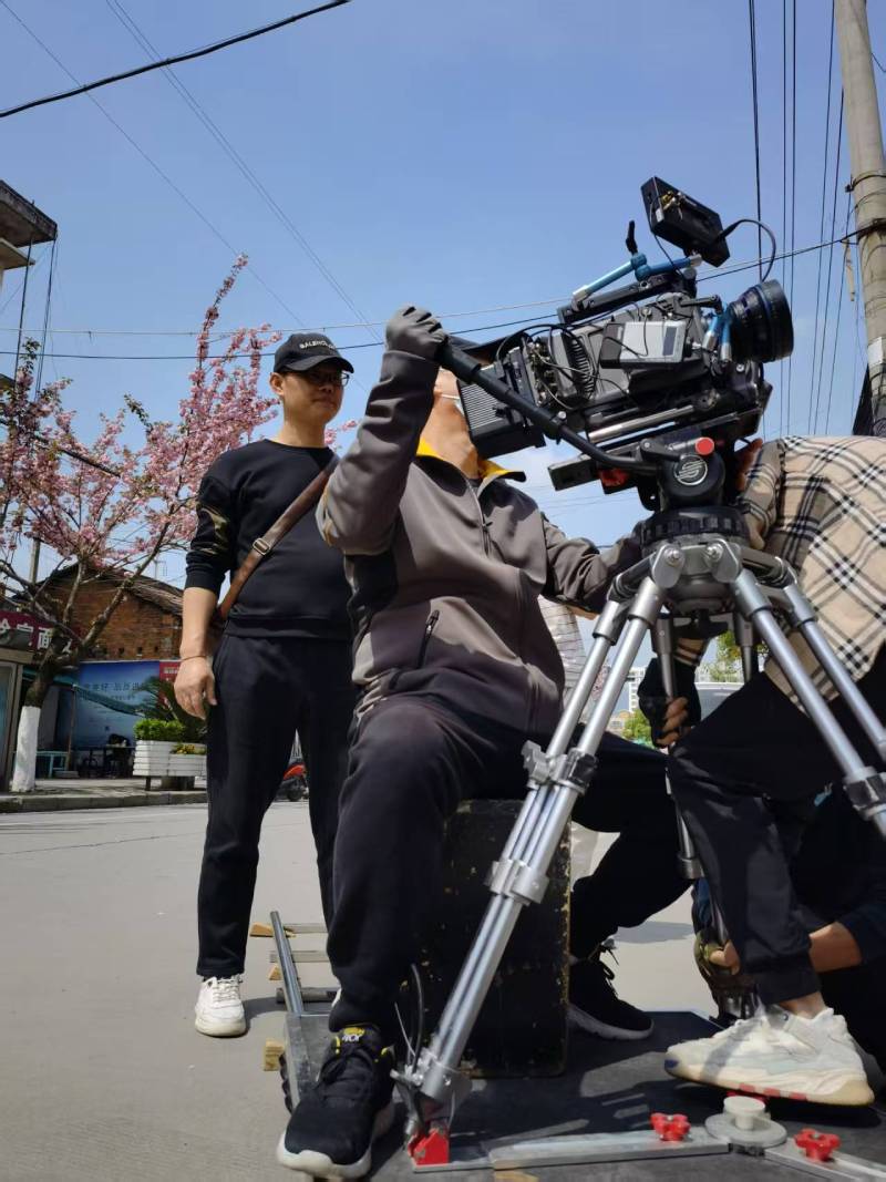 南开区广告片拍摄：快消品牌爆款之选，网感内容适配社媒传播！