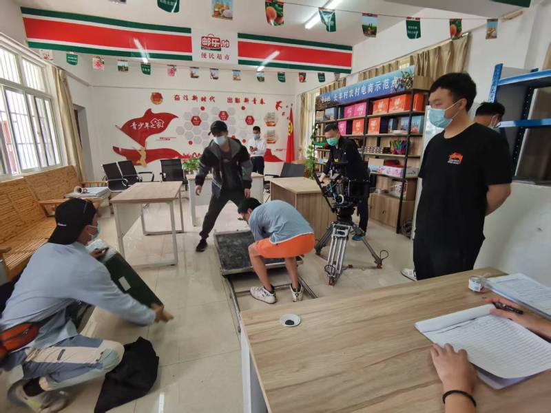 南开区广告片拍摄公司：极简主义践行者，少即是多的视觉哲学